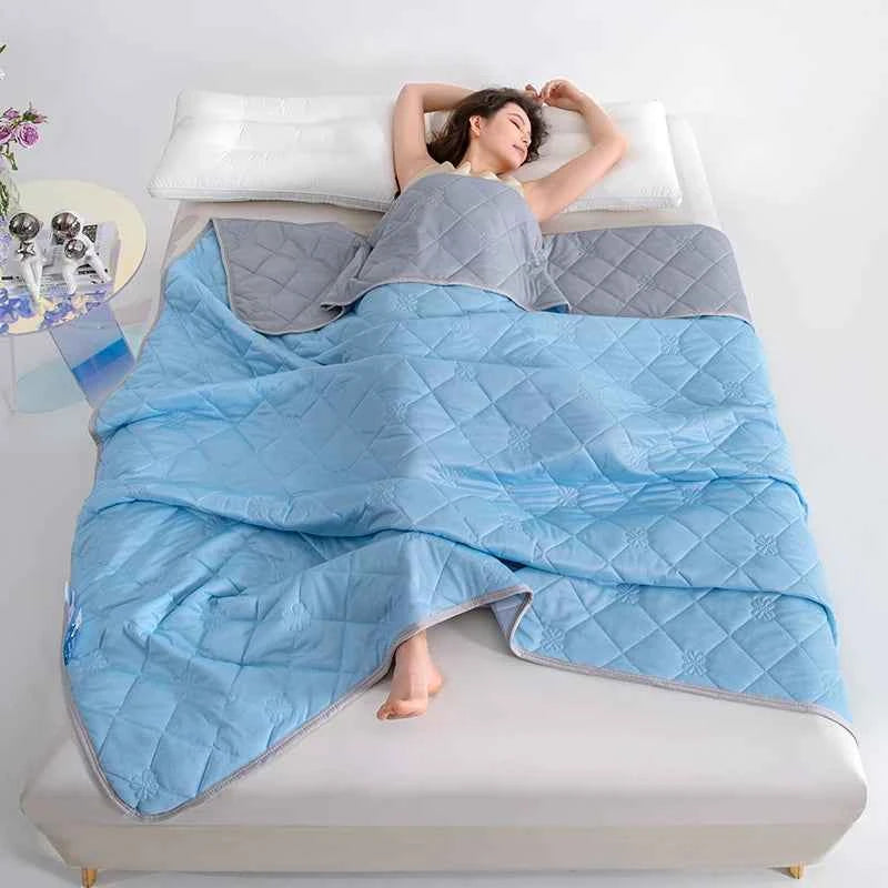 Queen Size Cooling Blanket - Breathable & Lightweight Cooling Comforter, Ice Silk Thin Quilt