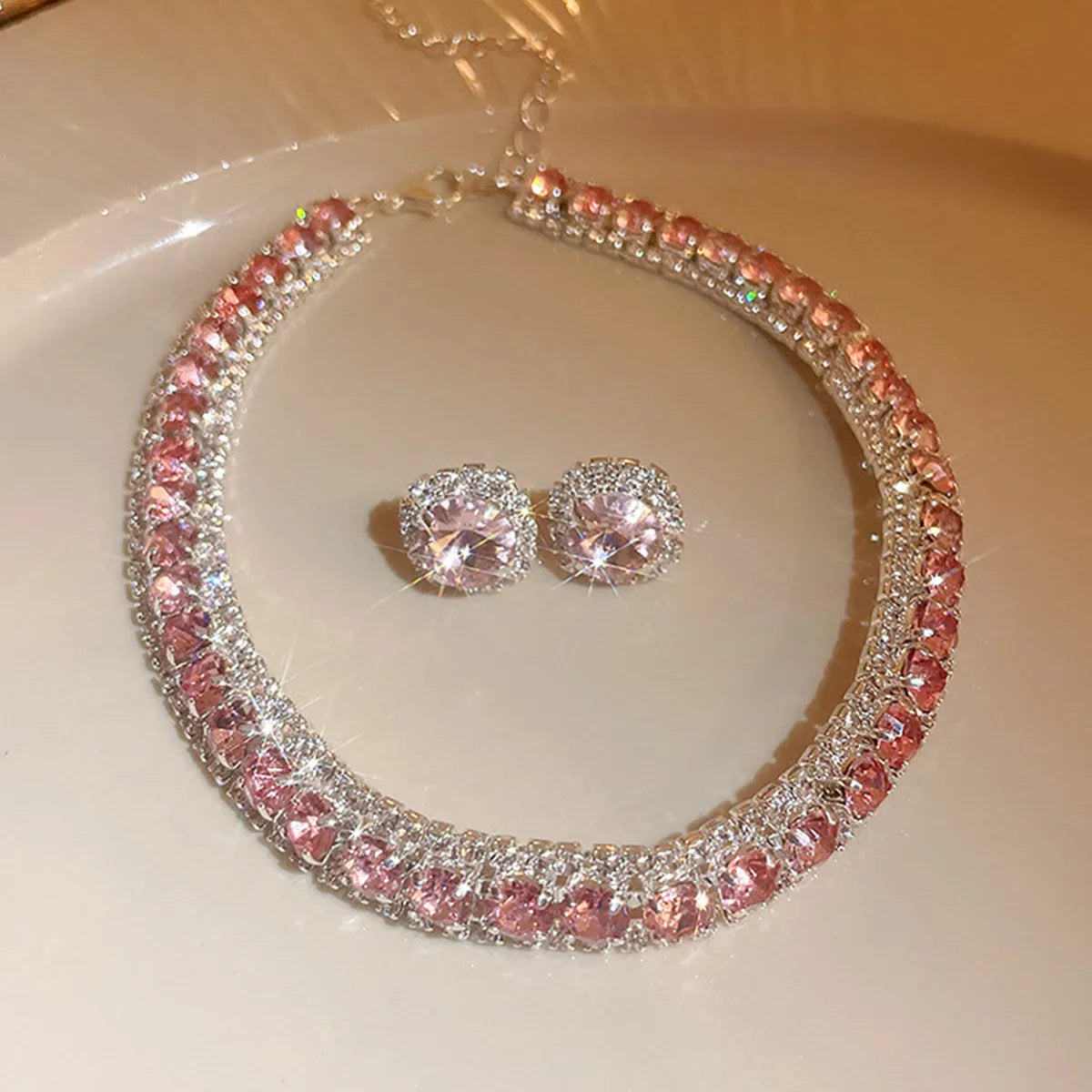 Women Trendy Rhinestone Decorated Jewelry Set.  Necklace and Earring Kit. Elegant Fashion Accessory For Daily use.