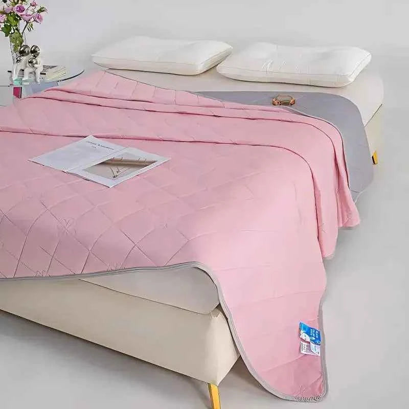 Queen Size Cooling Blanket - Breathable & Lightweight Cooling Comforter, Ice Silk Thin Quilt