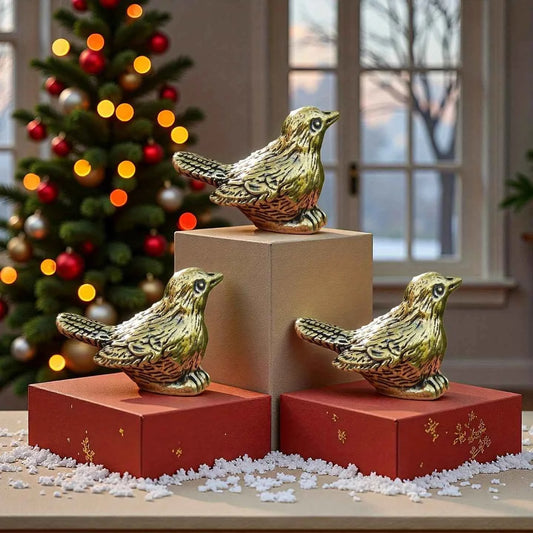 1 brass sparrow figurine, Christmas tea pet. Desktop home decoration, Personalized